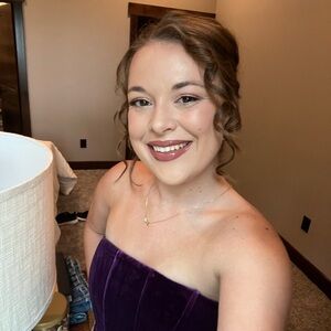 Meet your Posher, Kaleigh